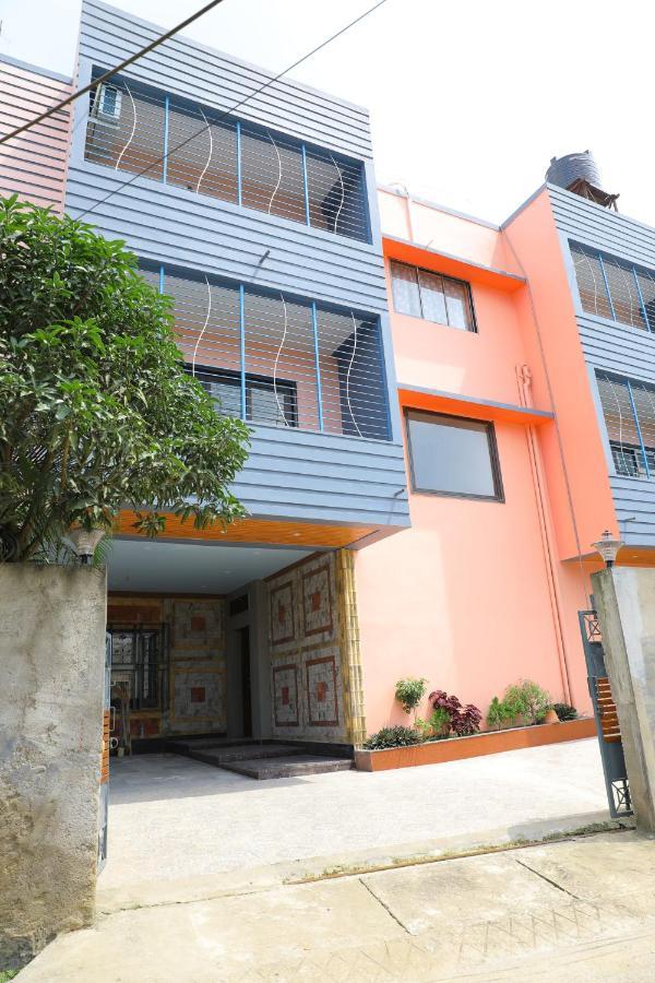 Krishna Shree Residency Hotel Guwahati Esterno foto