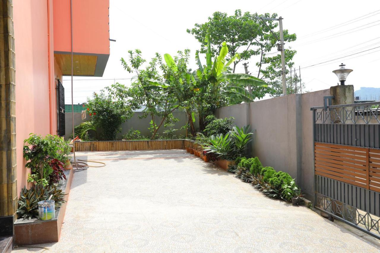 Krishna Shree Residency Hotel Guwahati Esterno foto